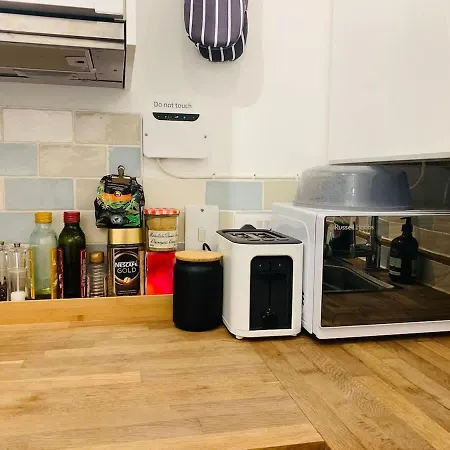 Apartmán Superior Safari Themed Flat With Parking *