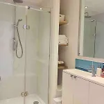 Superior Safari Themed Flat With Parking Бристоль